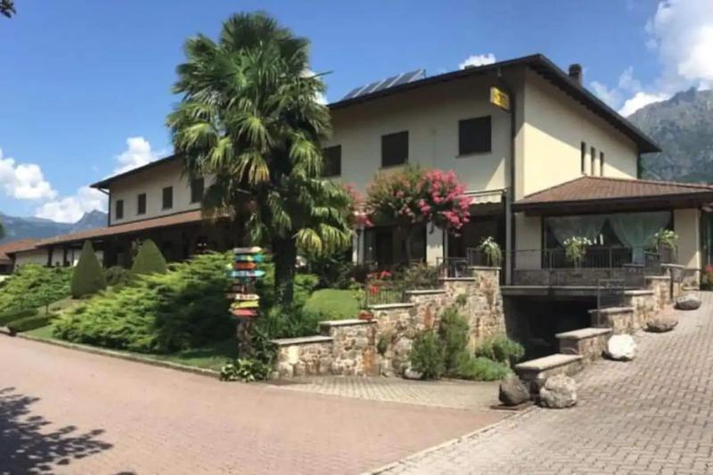Hotel Merloni Grandola ed Uniti Exterior photo