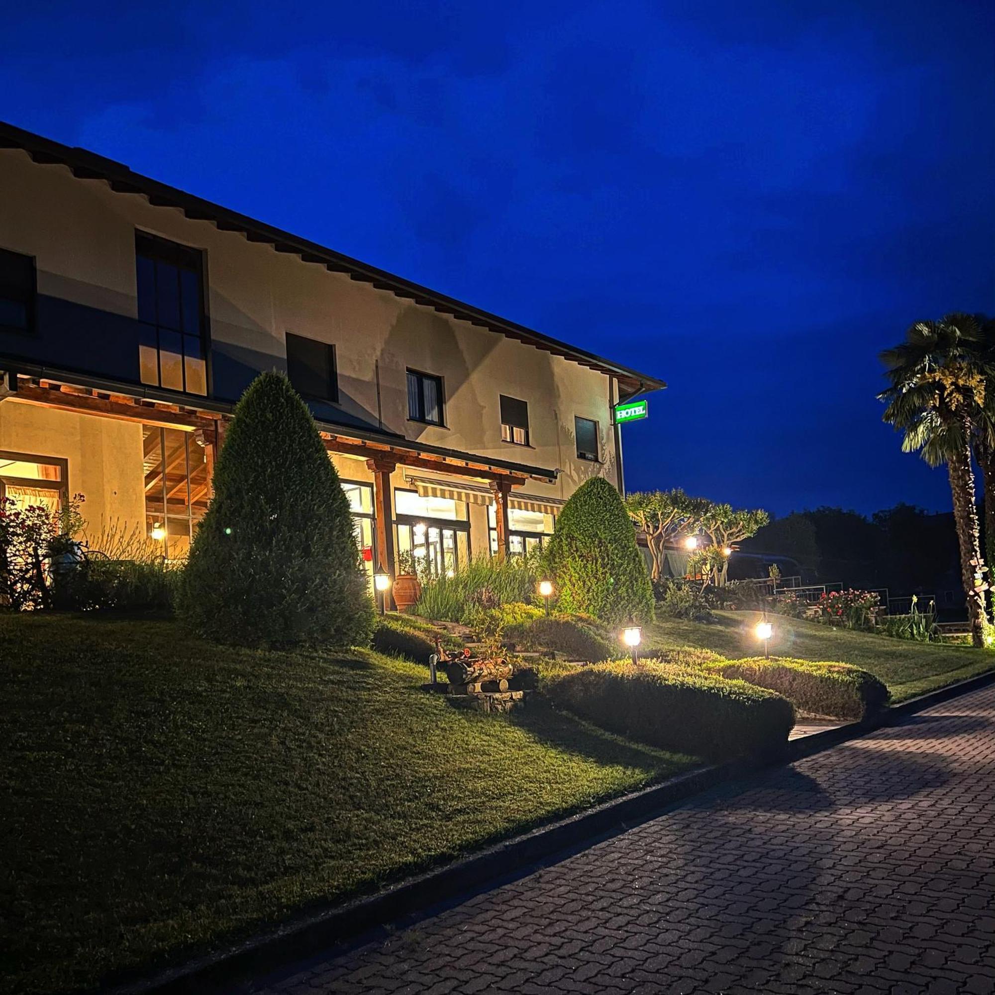 Hotel Merloni Grandola ed Uniti Exterior photo