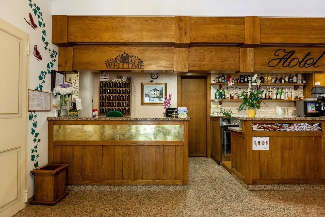 Hotel Merloni Grandola ed Uniti Exterior photo
